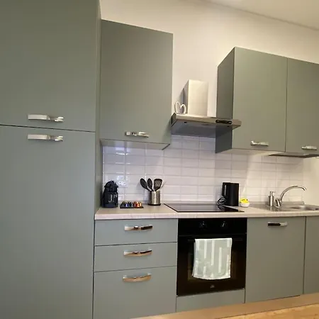 San Siro-city Life Elegant Apt W/ Private Tennis Apartment Milan